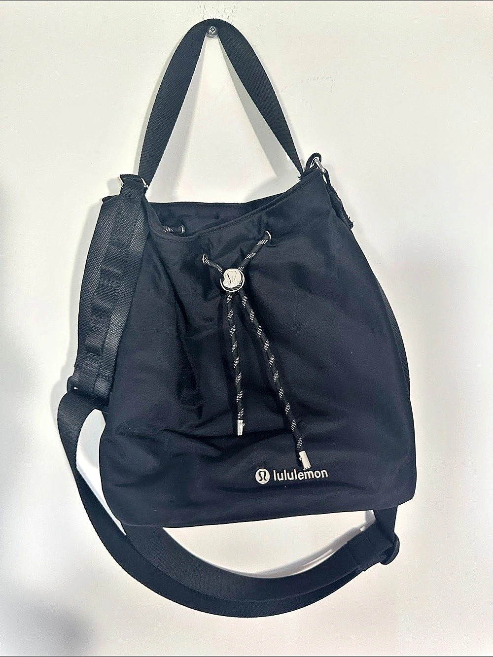 Lululemon Drawstring Bucket Crossbody Bag?
